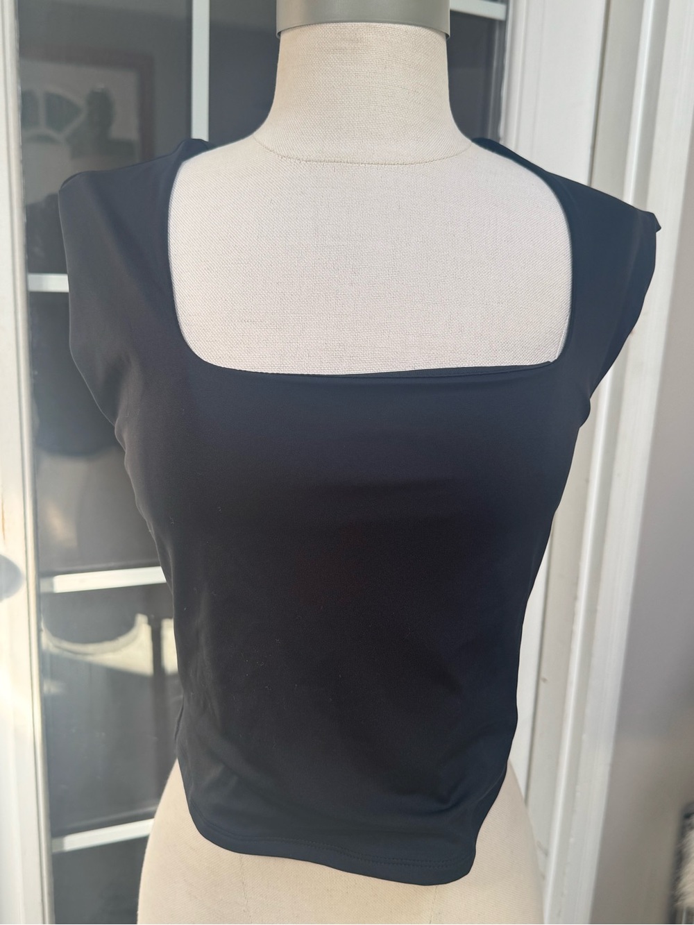 NWT Sincerely Jules Black Square Neck Cap Sleeve Corset Style Hem Top Large